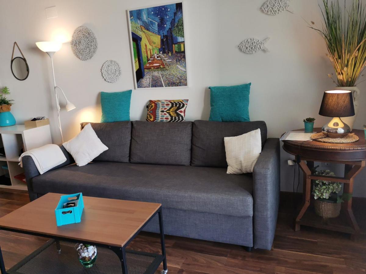 Comfortable Apartment With Airco - Isaola Oliva Exterior foto