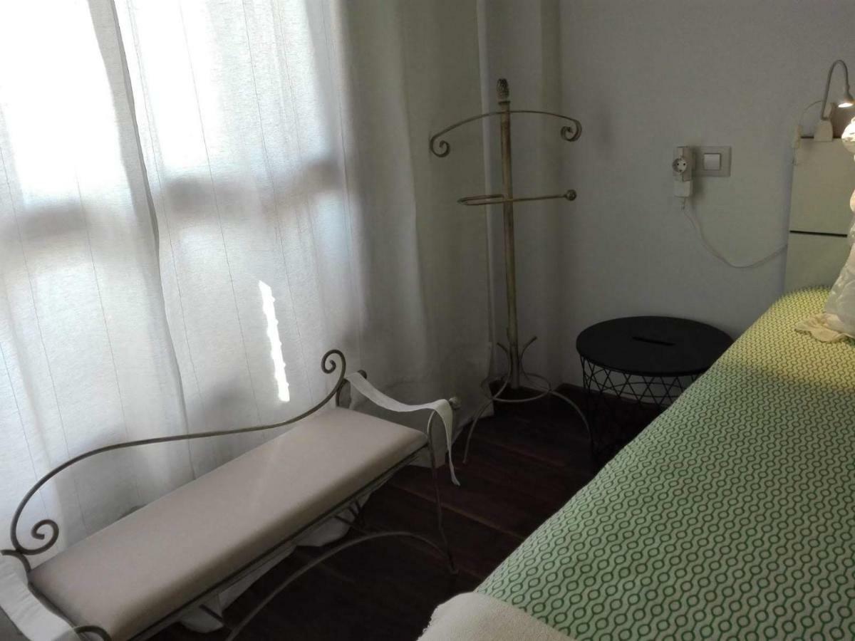 Comfortable Apartment With Airco - Isaola Oliva Exterior foto